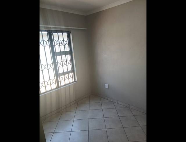 2 BEDROOM PROPERTY TO RENT IN REIGERPARK
